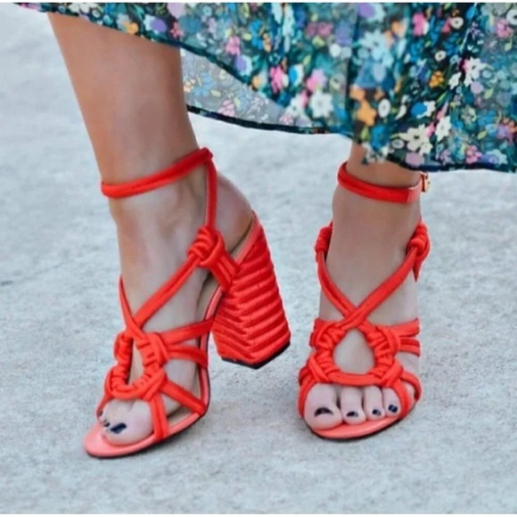 CAbi Shoes - Cabi Tiptoe Knotted Rope Strappy Heeled Sandals Hibiscus Red Size 9